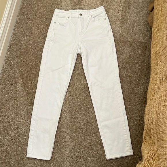 American Eagle Mom Jean Size 0R - Picture 1 of 7